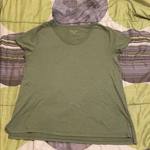 Green T-shirt - Casual